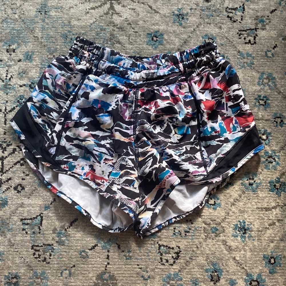 Hottie hot shorts 2.5”